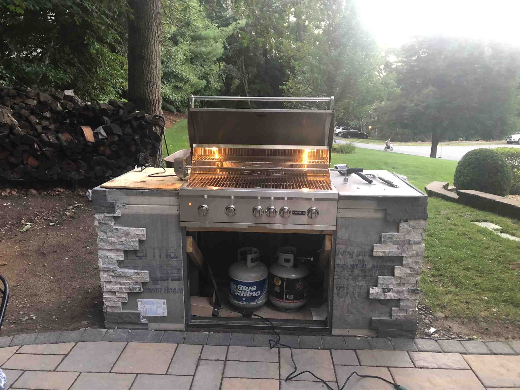 McLeod Landscaping Outdoor Firepit Grills: A Must-Have for BBQ Lovers